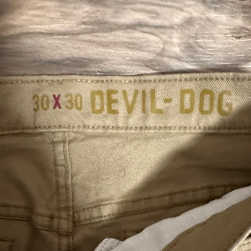 Devil Dog Dungarees Jeans Pants Mens 30x30 Slim Regular Waist Khaki DD2006